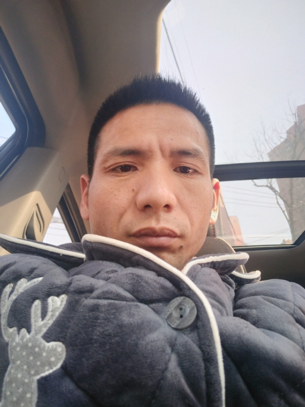 青春不长在的第一张照片--珠海相亲服务中心