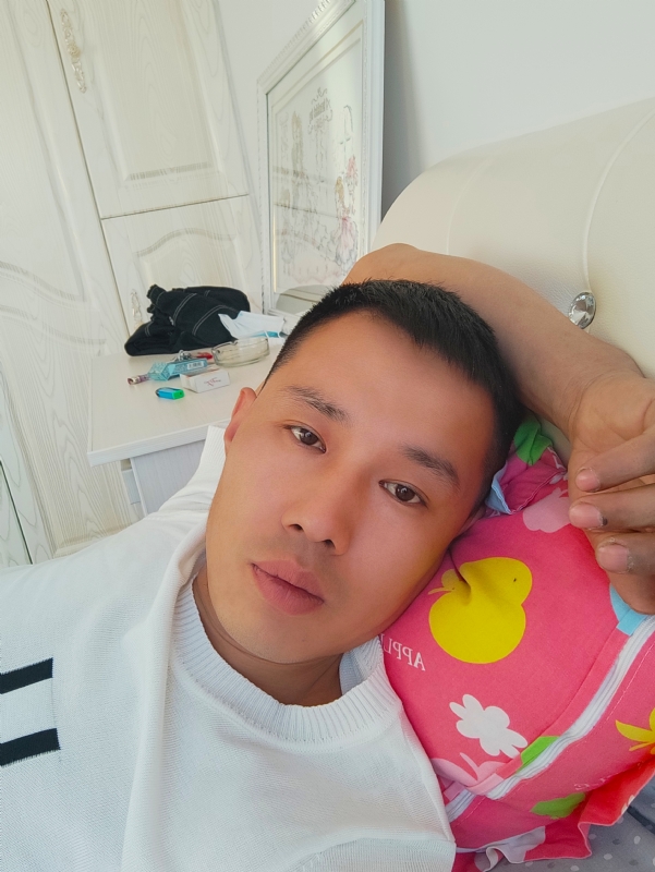 一个人的第一张照片--珠海相亲服务中心