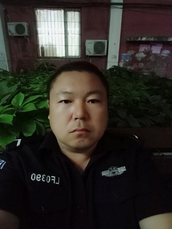 冯宇的第一张照片--珠海相亲服务中心