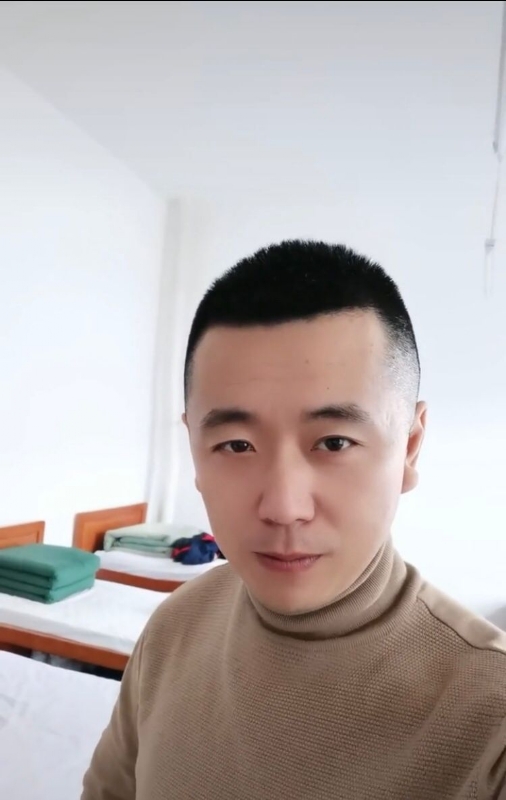 随风的第二张照片--珠海相亲服务中心