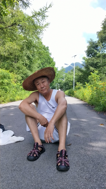 真诚寻伴的第一张照片--珠海相亲服务中心