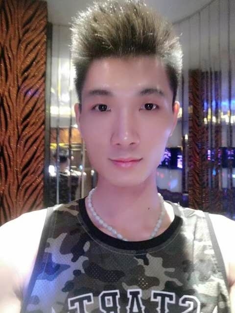 人生如戏的第一张照片--珠海相亲服务中心