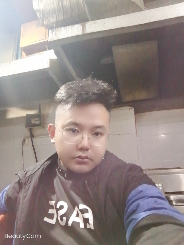 棒哥的第一张照片--珠海相亲服务中心