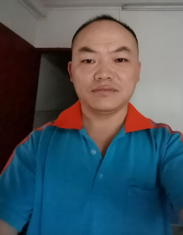 与子携老的第七张照片--珠海相亲服务中心