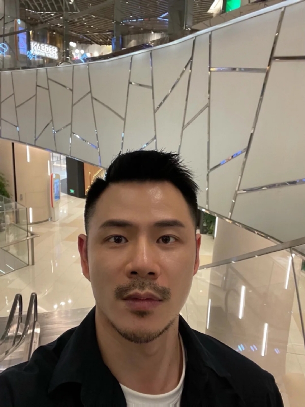 陈的第一张照片--珠海相亲服务中心