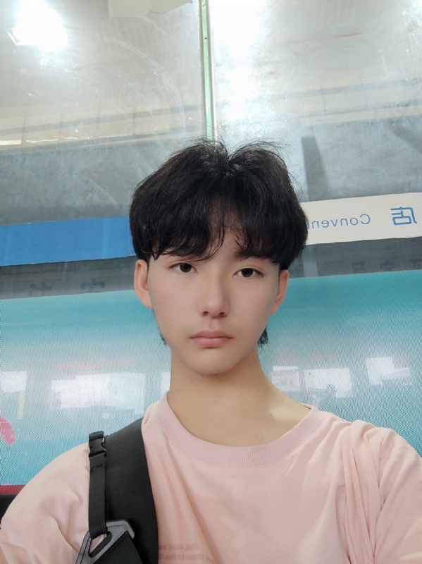 钱嘉豪的第二张照片--珠海相亲服务中心