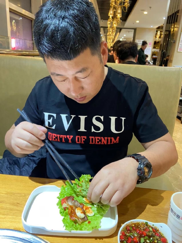 砒霜的第一张照片--珠海相亲服务中心