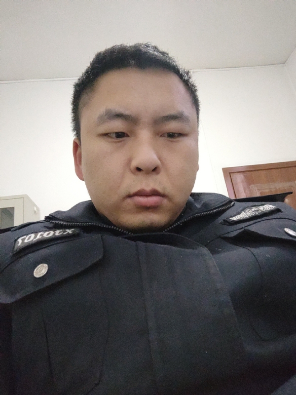 好纠结的第二张照片--珠海相亲服务中心