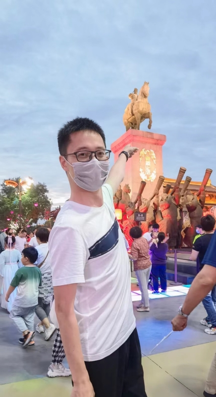 一休哥的第二张照片--珠海相亲服务中心