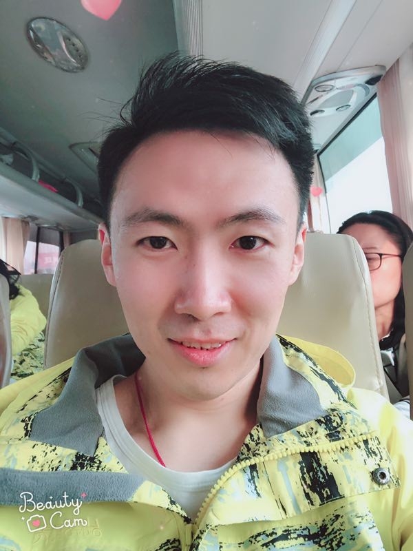 郭白白的第二张照片--珠海相亲服务中心