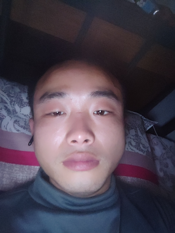 偏爱的第一张照片--珠海相亲服务中心