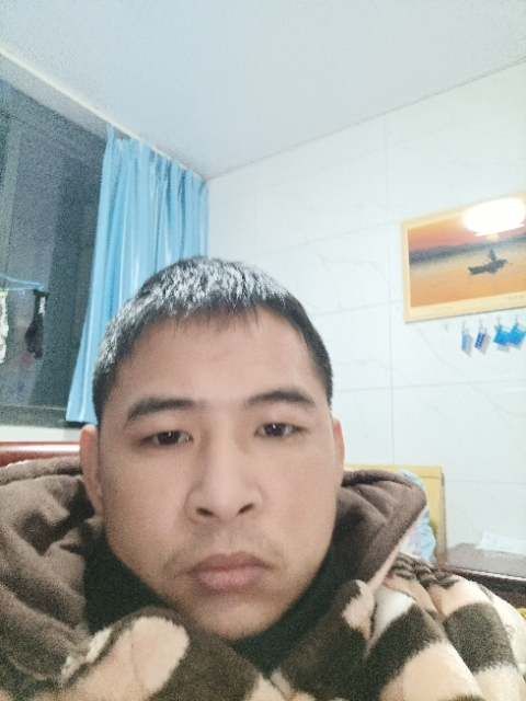 寂寞的第一张照片--珠海相亲服务中心