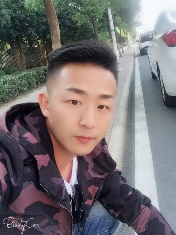 归心的第二张照片--珠海相亲服务中心