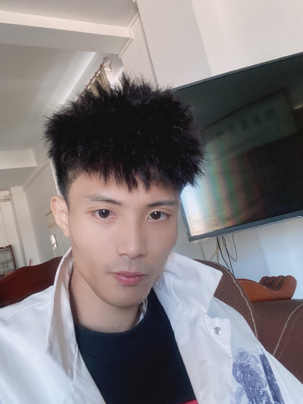 李邓平的第一张照片--珠海相亲服务中心