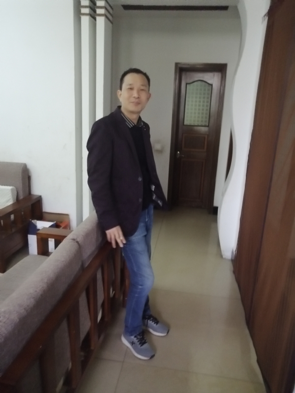 相亲相爱的第一张照片--珠海相亲服务中心