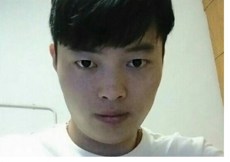 小张哥哥的第一张照片--珠海相亲服务中心