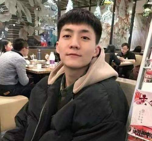 迪迪的第一张照片--珠海相亲服务中心
