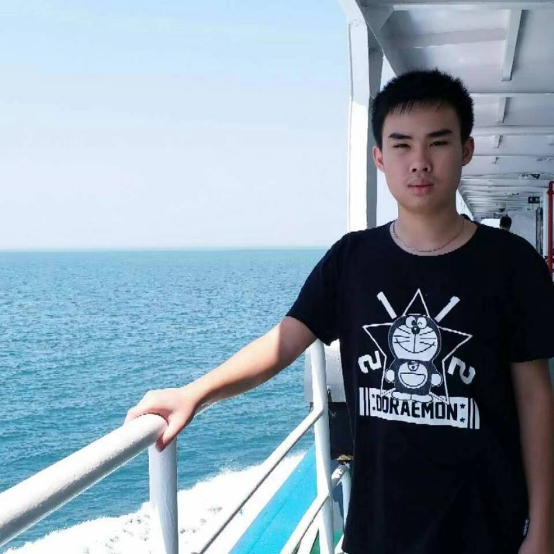 小绅士的第三张照片--珠海相亲服务中心