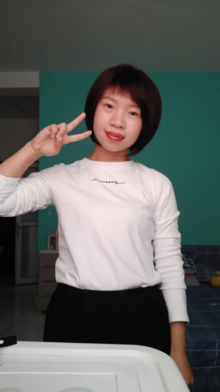 向日葵的第一张照片--珠海相亲服务中心