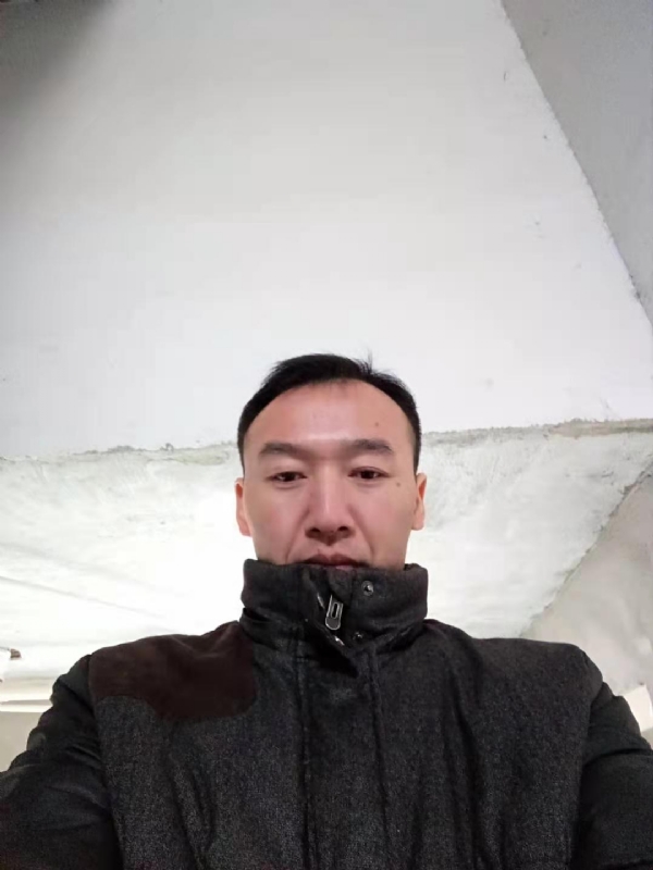 孤狼的第三张照片--珠海相亲服务中心