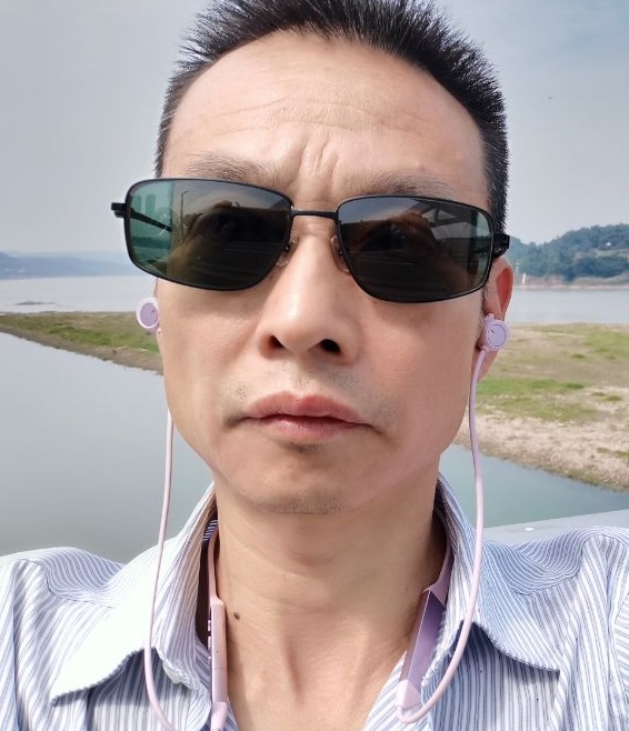 猪哥哥的第二张照片--珠海相亲服务中心