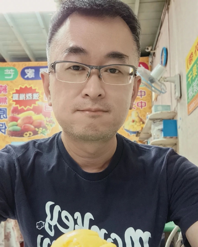 感感的第一张照片--珠海相亲服务中心