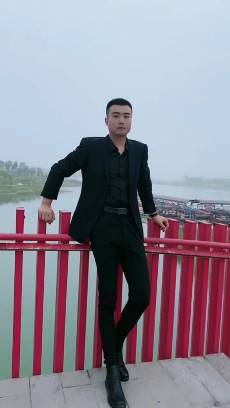 Albert的第一张照片--珠海相亲服务中心