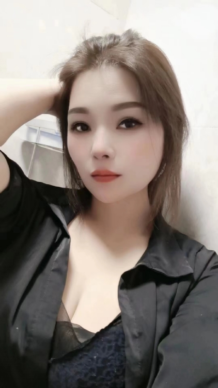 爱笑的女孩的第一张照片--珠海相亲服务中心