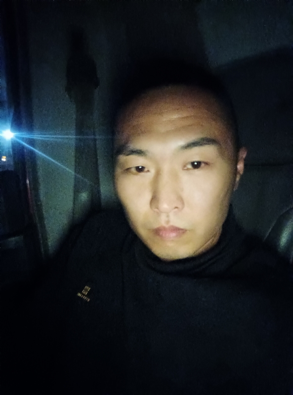 小小李的第一张照片--珠海相亲服务中心