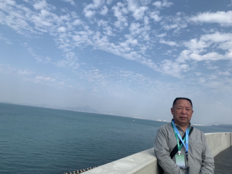 沏茶等红颜的第一张照片--珠海相亲服务中心