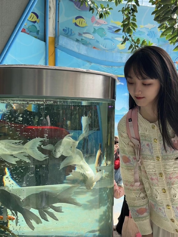 yiyi的第一张照片--珠海相亲服务中心