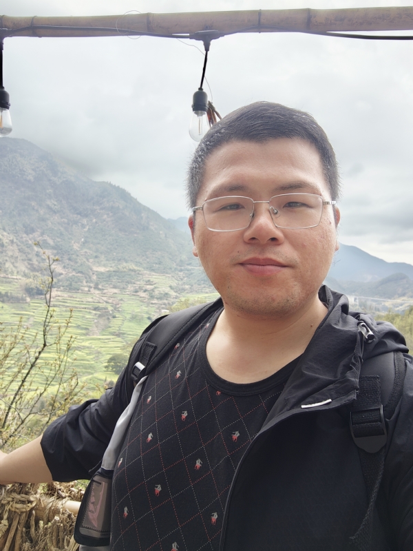 青山的第三张照片--珠海相亲服务中心