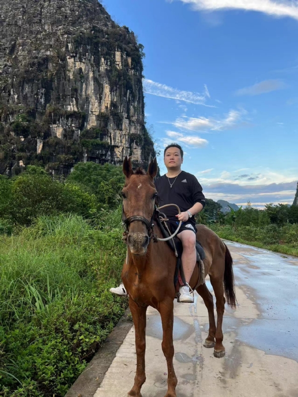 千度D雄的第六张照片--珠海相亲服务中心