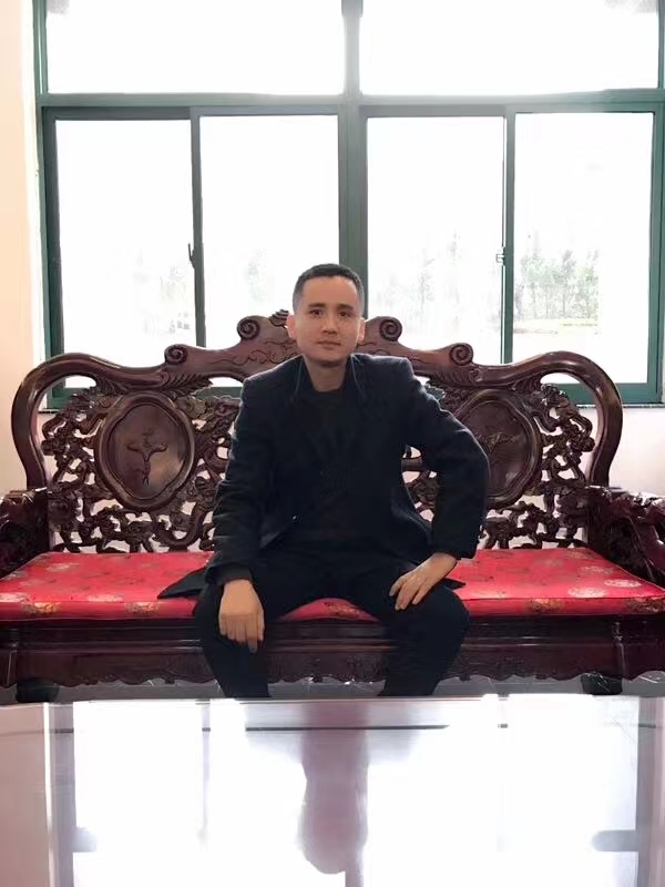 有缘再聚的第一张照片--珠海相亲服务中心