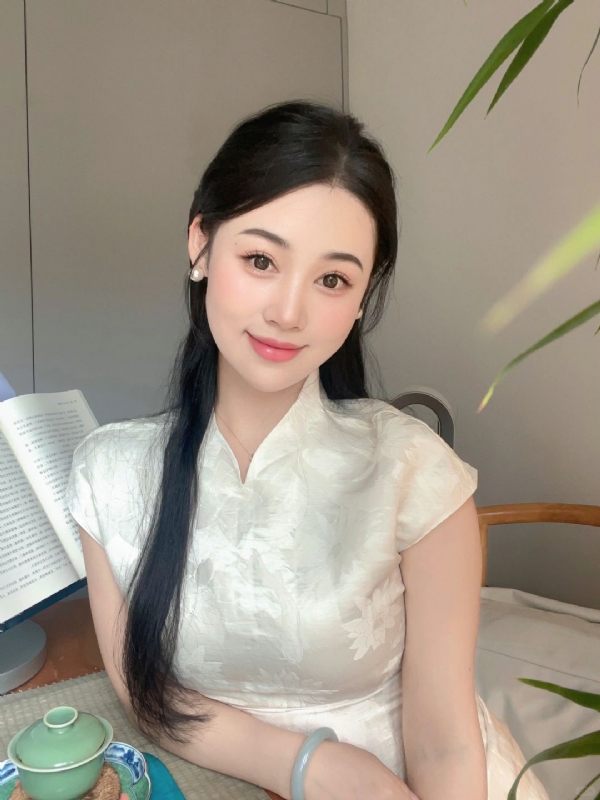 小慧的第一张照片--珠海相亲服务中心