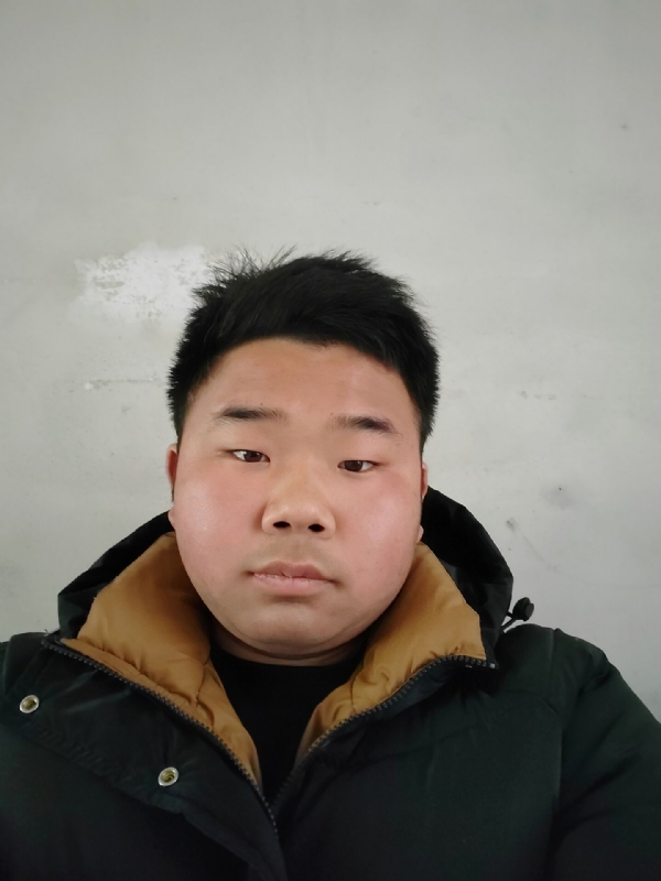 精神饱满的第五张照片--珠海相亲服务中心