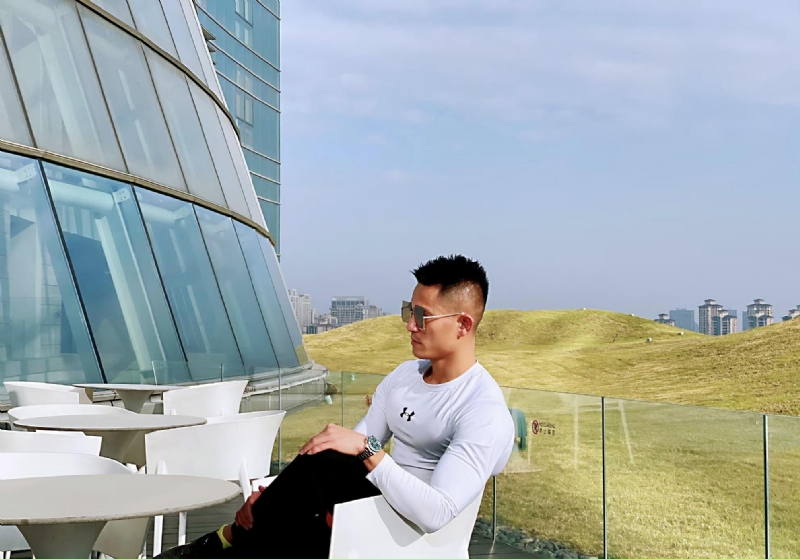 保家卫国的第一张照片--珠海相亲服务中心