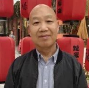 教师作家寻伴侣的第一张照片--珠海相亲服务中心
