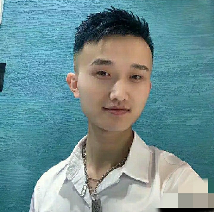 小哥哥的第一张照片--珠海相亲服务中心