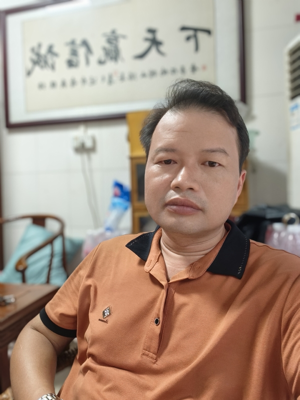 自强不息的第一张照片--珠海相亲服务中心
