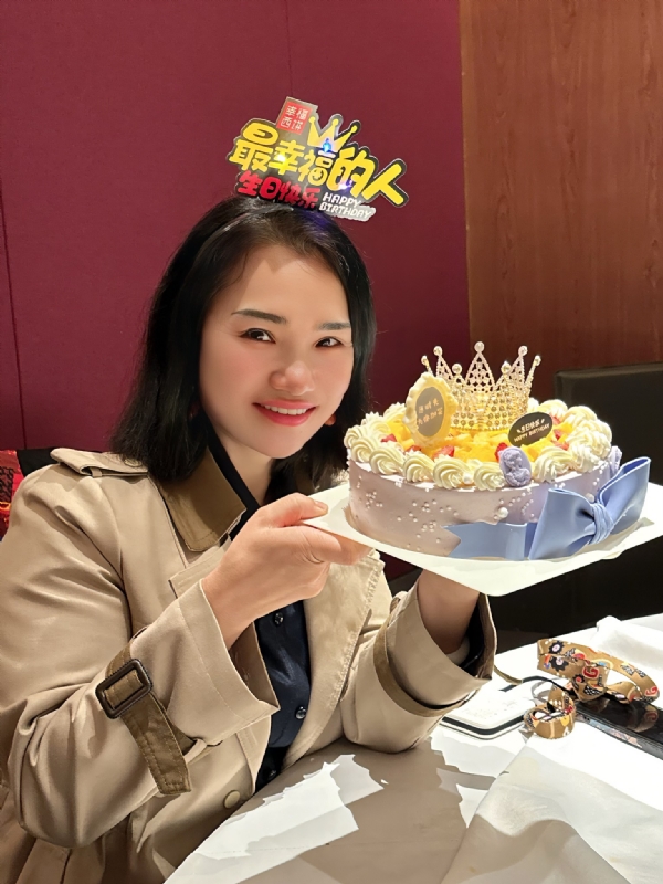 Apple的第一张照片--珠海相亲服务中心