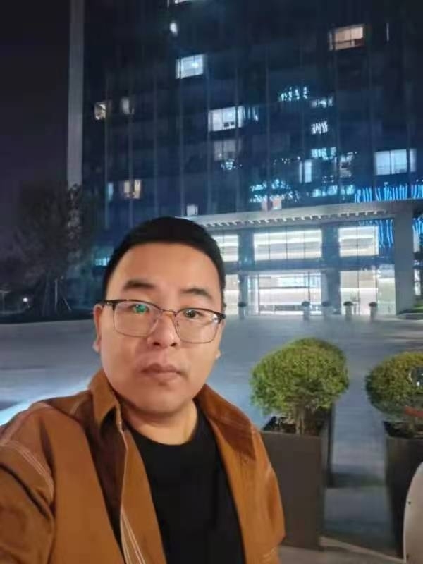 少康的第一张照片--珠海相亲服务中心