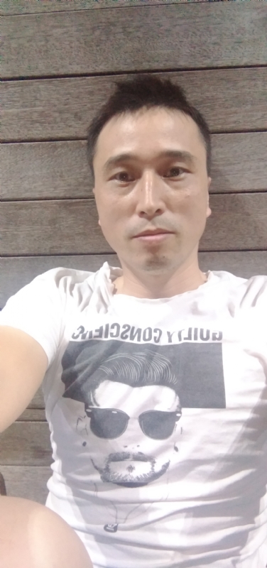 笑看一切的第一张照片--珠海相亲服务中心